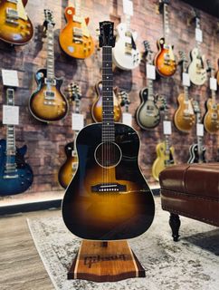 (Category: ) located in . Submitted by 35guitaravenue (Listing ID 1398267642, Image 1). Description: .
