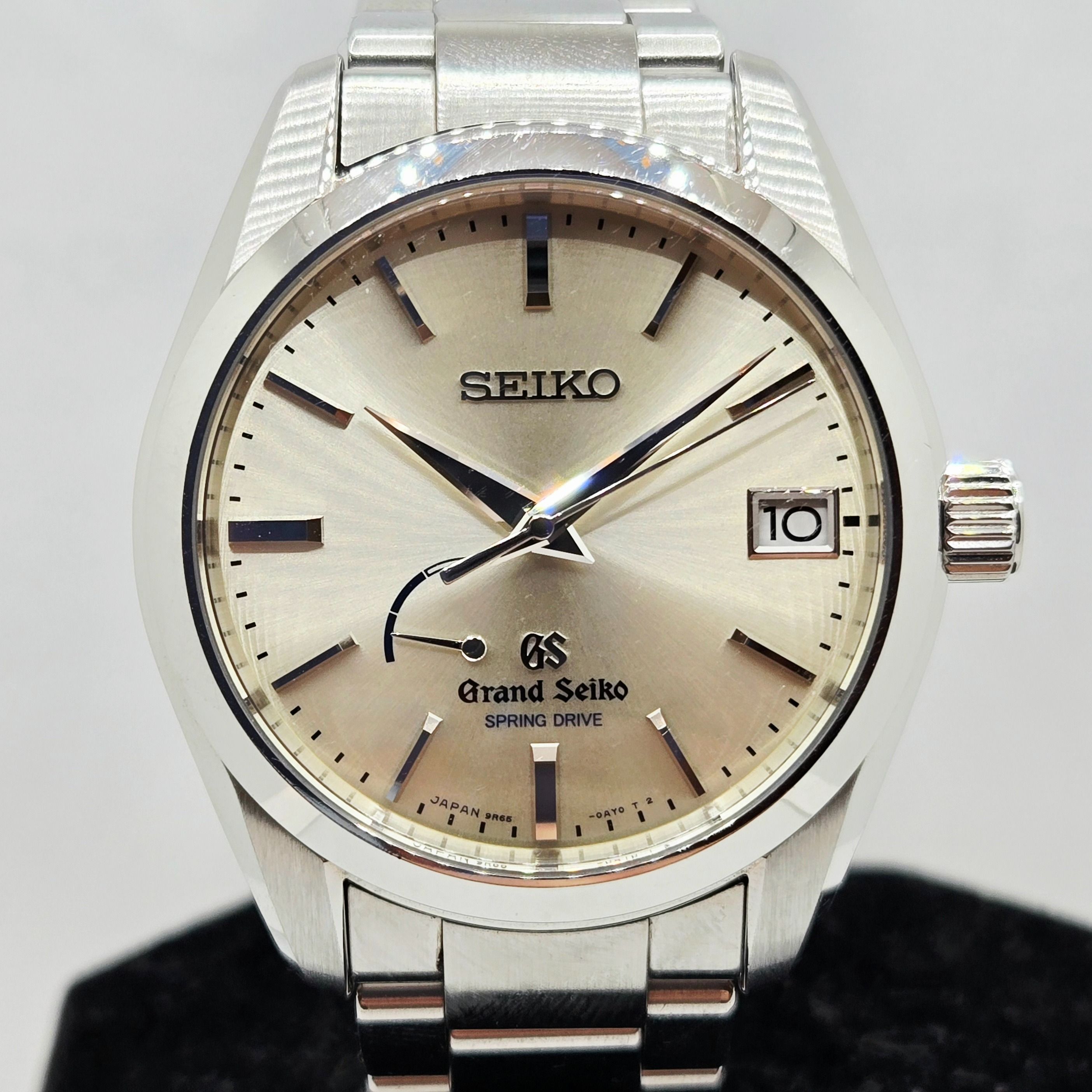 Grand Seiko Spring Drive (SBGA083), Luxury, Watches on Carousell