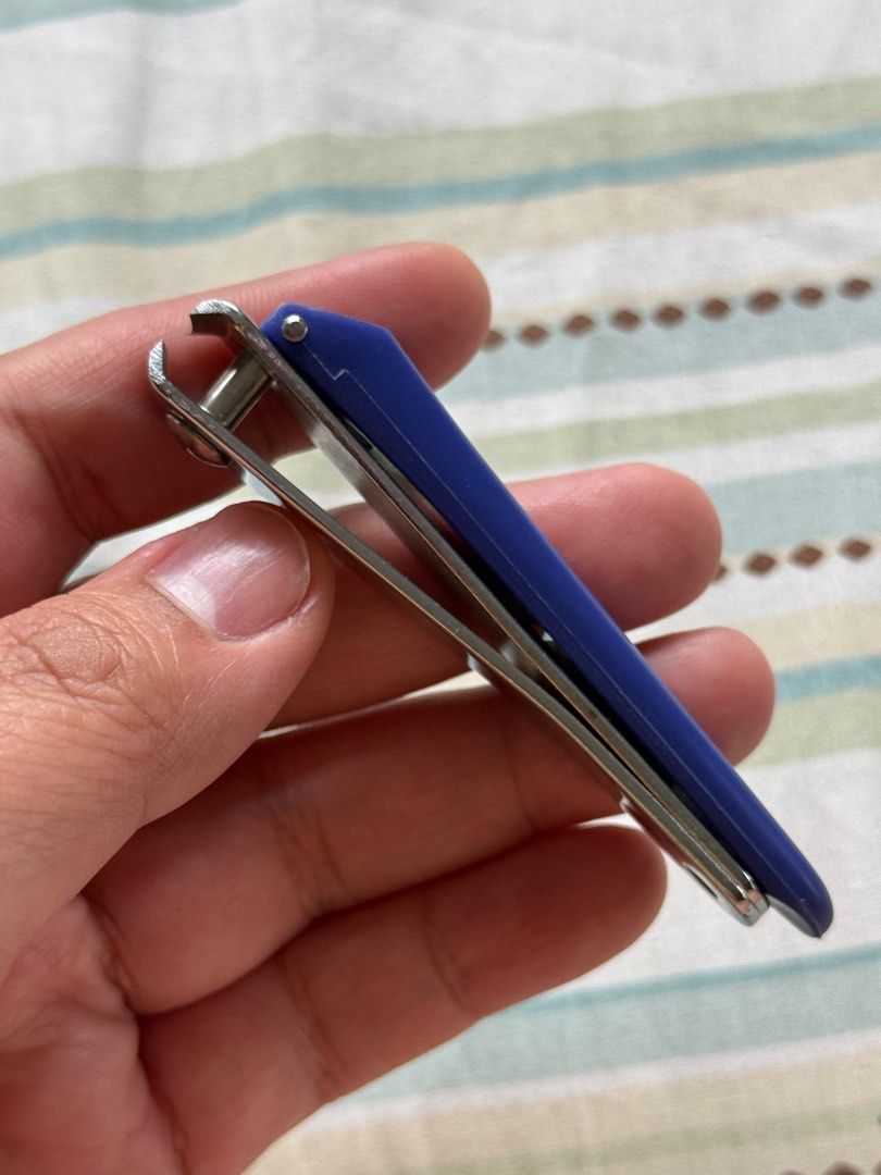 Green Bell Nail Clipper (Category: Body Care) located in San Juan City. Submitted by findmephilippines (Listing ID 1398345775, Image 2). Description: - brand new - never been used Loc : San Juan City GoGo delivery/ book your own rider Payment: GCash .