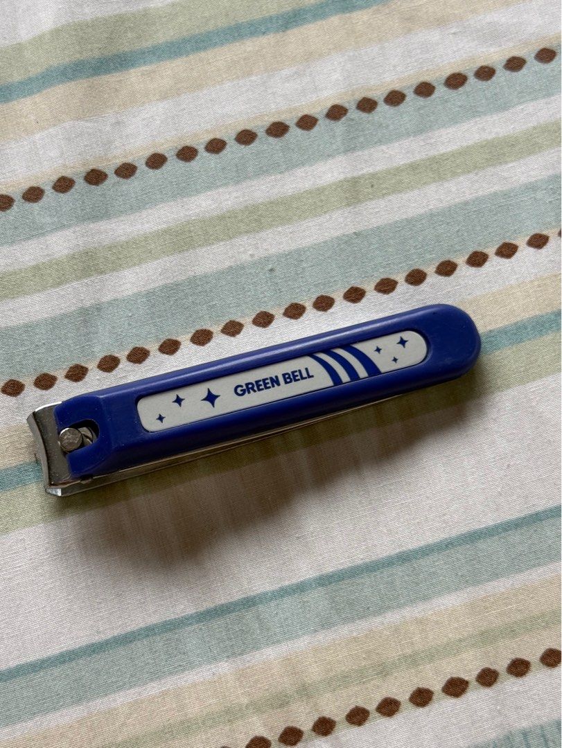 Green Bell Nail Clipper (Category: Body Care) located in San Juan City. Submitted by findmephilippines (Listing ID 1398345775, Image 3). Description: - brand new - never been used Loc : San Juan City GoGo delivery/ book your own rider Payment: GCash .