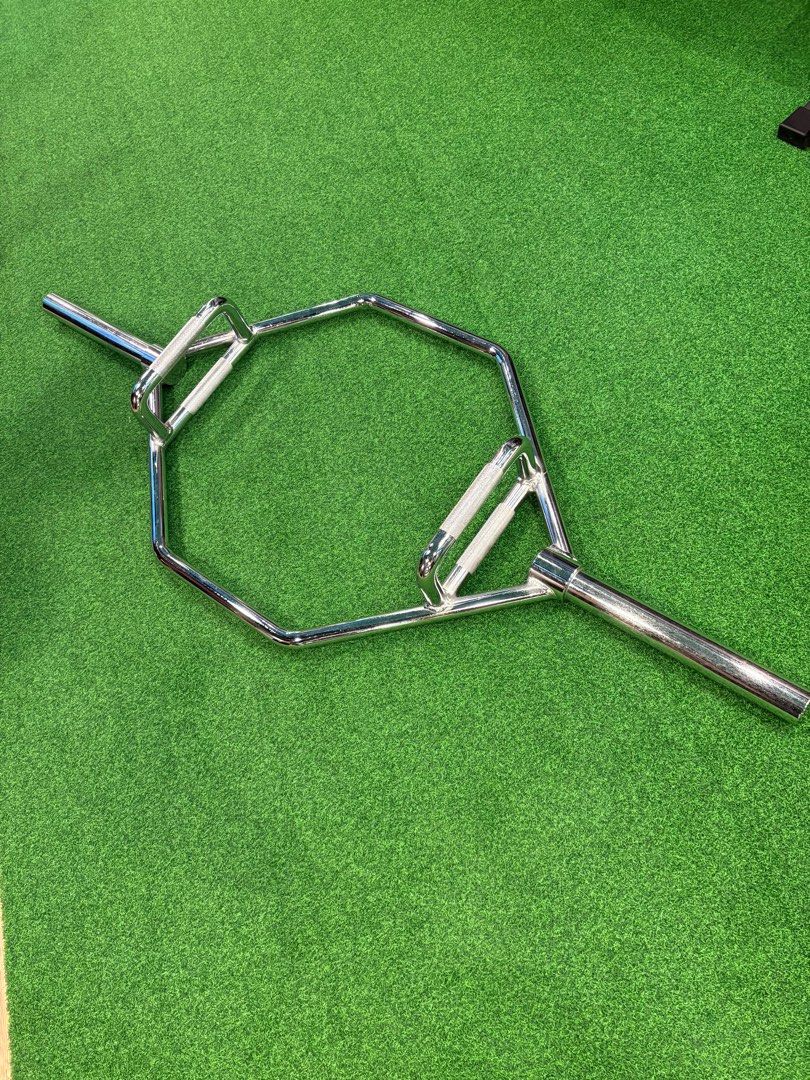 Hex Trap Bar (Category: Weights & Dumbbells) located in Singapore. Submitted by quinoa4lyfe (Listing ID 1398275708, Image 1). Description: - in pristine condition - selling away due to infrequent usage - self pickup: tampines north cc .