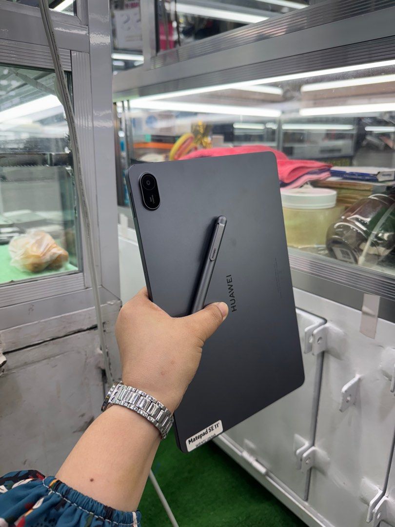 Huawei Matepad SE 11' 128gb (Category: Android) located in San Juan City. Submitted by keannagadgetph (Listing ID 1398306514, Image 2). Description: Available Units for today's POST! Huawei Matepad SE 11' / 128gb / Wifi / w/ pen - good condition - 98% Makinis - good battery - no issue / repair - Any colors available ~ Accepting SWAP / TRADE IN / INSTALLMENT / BINTA UNIT ~ CASH ON DELIVERY METRO MANILA / LBC PAYMENT FIRST ~ Store location GREENHIL