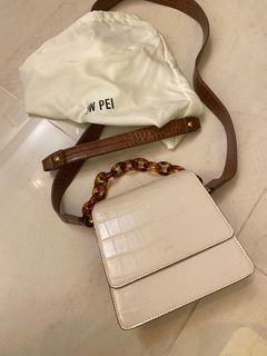 （分類：）位於 。 由 LightBlue 提交（商品編號 1398323899，圖片 1）。簡介： 。