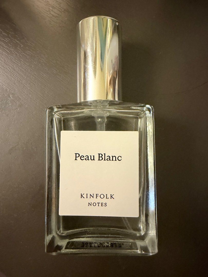 KINFOLK Peau Blanc 香水 KINFOLK Peau Blanc 香水 KINFOLK Peau Blanc kinfolk 香水(ユニ