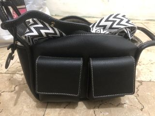 (Kategori: ) berada di . Dikirim oleh evapreloved28 (ID iklan 1398176916, Gambar 1). Deskripsi: .