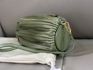 （分類：）位於 。 由 buubuuu 提交（商品編號 1398181164，圖片 1）。簡介： 。