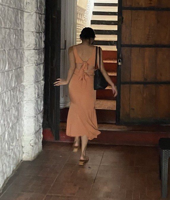 Orange Backless Square Neck Dress (Category: Dresses) located in Paranaque City. Submitted by coldbrews (Listing ID 1398248029, Image 2). Description: - great for events! - 37” inch length - cinches your waist with the ties - thrifted in ig.