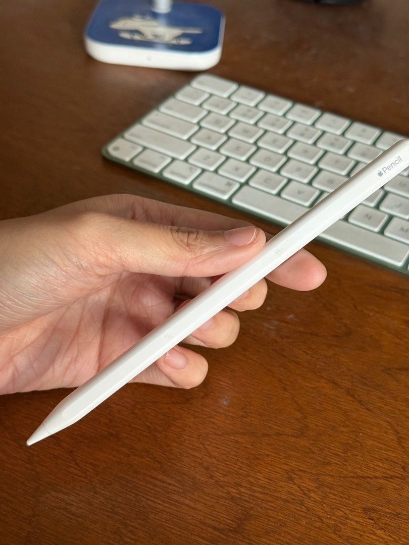Original Apple Pencil 2 / 2nd generation FIXED PRICE (Category: Other Mobile & Gadget Accessories) located in Manila. Submitted by razelysonn (Listing ID 1398204409, Image 3). Description: FIXED PRICE 101% original - all features perfectly working - double tap ✅ Location: Binondo manila.
