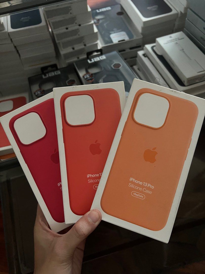 Original Apple Silicone MagSafe Case for iPhone 13 Pro ONLY (Category: Cases & Sleeves) located in Manila. Submitted by razelysonn (Listing ID 1398242551, Image 1). Description: 1,500 each Fixed price.
