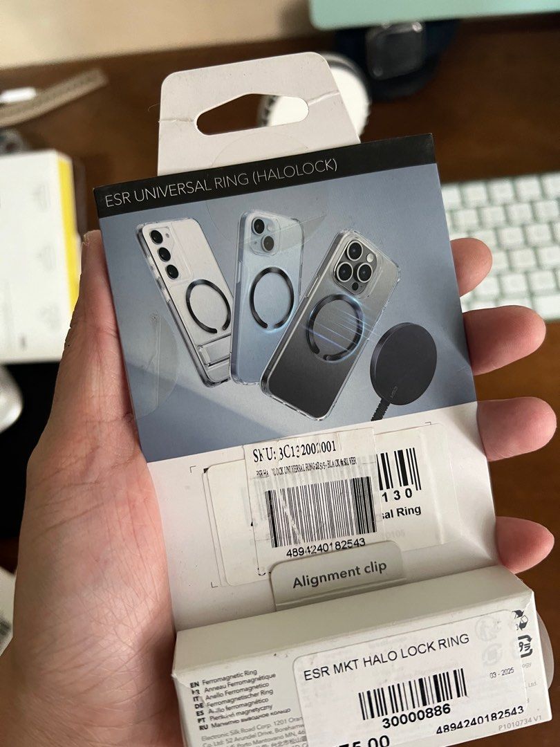 Original ESR MagSafe Magnetic Universal Ring (Category: Cases & Sleeves) located in Manila. Submitted by razelysonn (Listing ID 1398240849, Image 3). Description: BELOW SRP FIXED PRICE :).