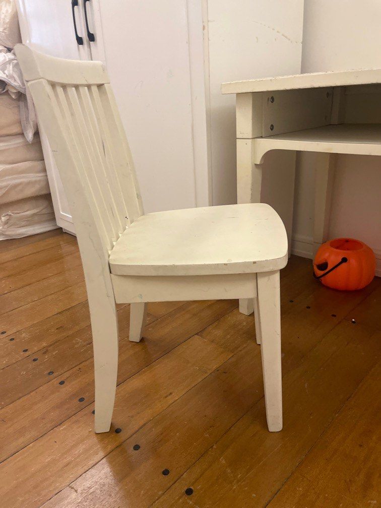 Pottery barn (Category: Tables & Sets) located in Quezon City. Submitted by portiascloset (Listing ID 1398167786, Image 2). Description: Pottery barn kiddie chair and table (wood). Needs repaint.