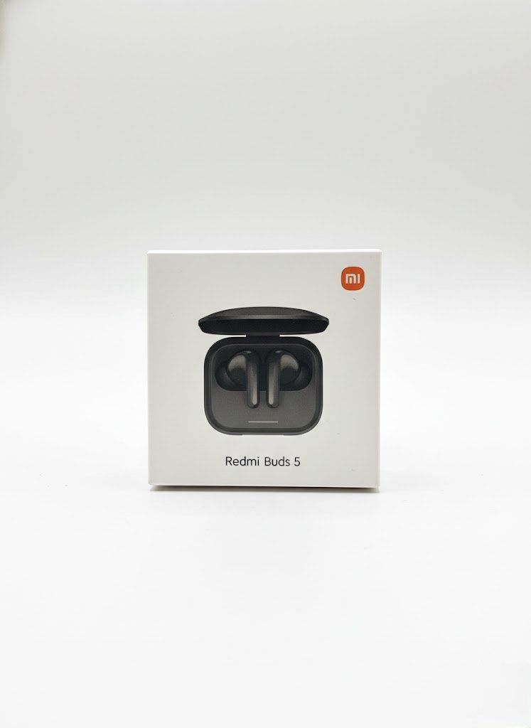 Redmi Buds 5 Wireless Earbuds (Category: Earphones) located in Manila. Submitted by dredredredredre (Listing ID 1398243116, Image 1). Description: - 12.4mm dynamic driver for immersive sound. - Up to 46dB wide frequency active noise cancellation. - Three transparency modes. - Dual-device smart connection. - Long battery life with charging case. - Fast Pair for easy Bluetooth connection with Android..