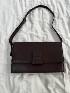 (Category: ) located in . Submitted by shoplove (Listing ID 1398178251, Image 1). Description: .