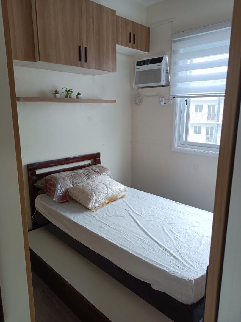 Unit for Rent - Amaia Steps Nuvali (Category: Apartments & Condos) located in Santa Rosa. Submitted by crispinbasilio (Listing ID 1398300500, Image 1). Description: Furnished unit for rent - Amaia Steps Nuvali Includes aircon, ceiling fan, stand fan, induction cooker, microwave, range hood, refrigerator, rice cooker, bread toaster, oven toaster, water kettle, TV, washing machine and shower heater. 22,000 PHP / monthly (this includes monthly assoc