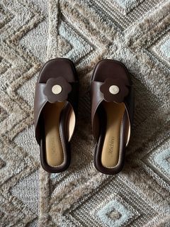 (Category: ) located in . Submitted by rocher.preloved (Listing ID 1398225150, Image 1). Description: .