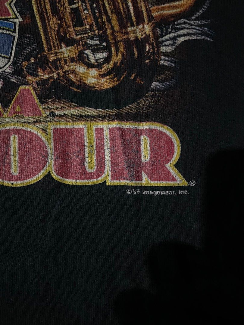 2005 NCAA FINAL FOUR NORTH ST. LOUIS SHIRT (Category: Activewear) located in Bocaue. Submitted by mosthighcollective (Listing ID 1398435030, Image 3). Description: 2005 NCAA FINAL FOUR NORTH ST. LOUIS SHIRT Size: XL Dimes: 23.5 waist 30.5 length Issue: crack prints Excellent condition 800 only Dm me to avail🫡.