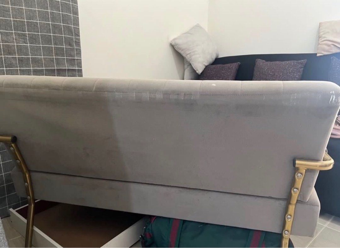 3 Seater Velvet Sofa (Category: Sofas) located in Pasig City. Submitted by amziyu (Listing ID 1398355689, Image 3). Description: - Grey velvet sofa - Gold metal legs and armrest accents - No Pillows - Has stains but can be washed and brushed out - Dimensions: - Length: 1500mm - Depth: 580mm - Total Height: 720mm - Back Height: 380mm - Sitting Height: 400mm.