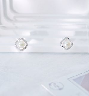 925銀珍珠鑲鑽耳環64220304954370110