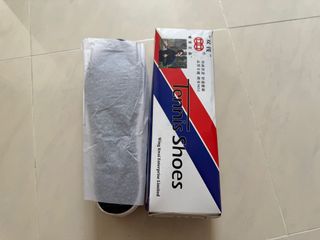雙錢牌網球鞋 白色 42 碼 白飯魚64196704671105110