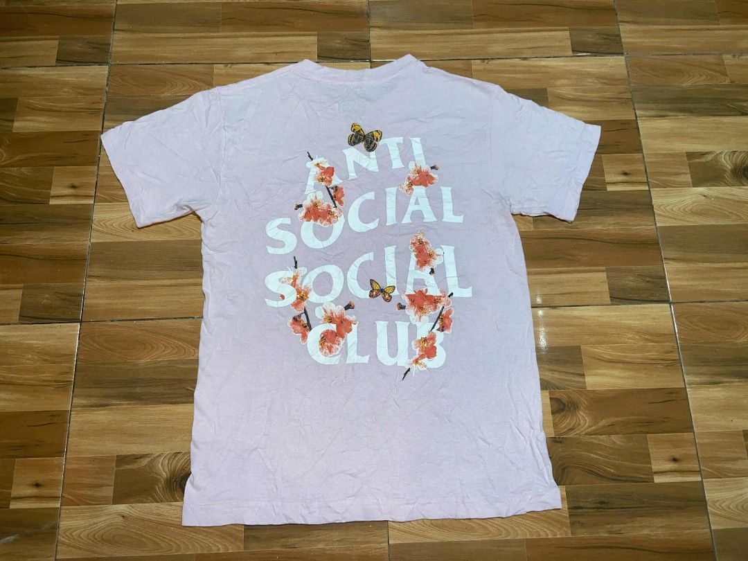 ANTI SOCIAL SOCIAL CLUB T-SHIRT (Category: Tshirts & Polo Shirts ) located in Nabua. Submitted by supermix5119 (Listing ID 1398447152, Image 2). Description: ASSC T-SHIRT Small Length:26.5 Width:18 Very Good Condition 9/10 380+Sf.