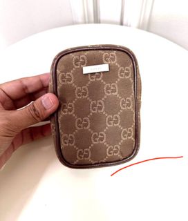 (Category: ) located in . Submitted by Luxurious_Preloved (Listing ID 1398470494, Image 1). Description: .