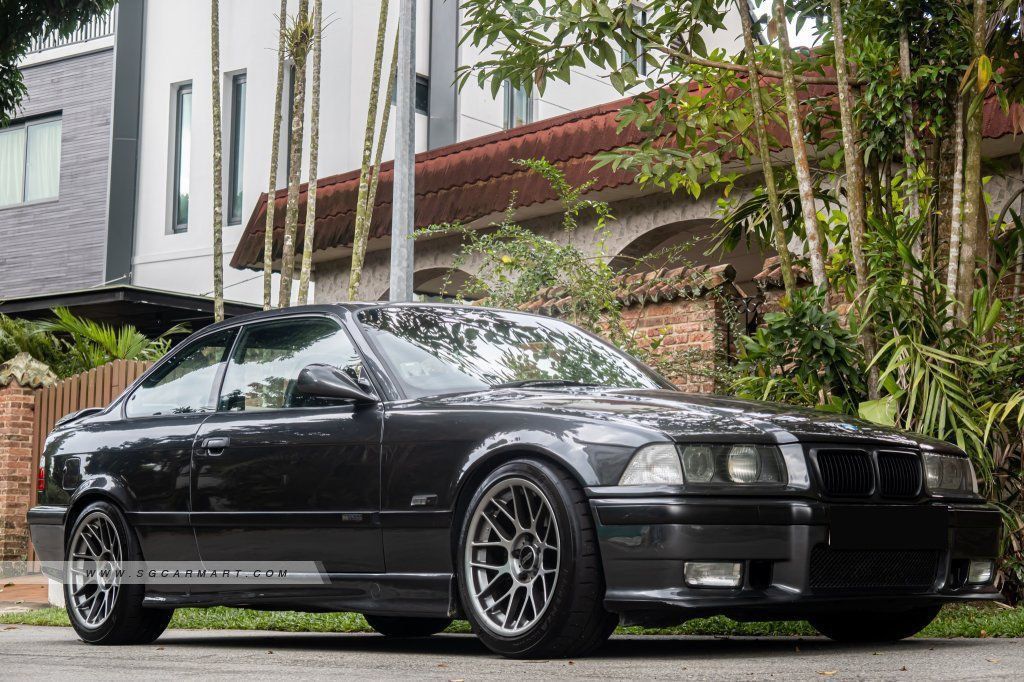 BMW 3 Series Coupe E36 Manual (Category: Used Cars) located in Singapore. Submitted by renodirectsg (Listing ID 1398397718, Image 3). Description: M3 SPECS RARE 6 CYLINDER COUPE E36 6 cylinder 320i e36 Coupe All Original parts only M3 steering wheel M3 gear shifter M3 Vader Seats (Front & Rear) M3 Floor mats M3 Meter Cluster M3 Spoiler Apex Arc8 Wheels Bilstein Pss9 .