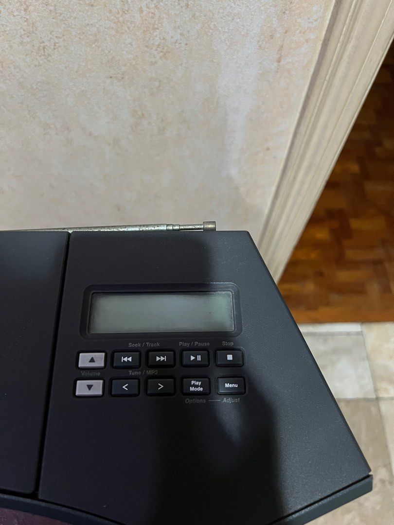 Bose Acoustic Wave Music System III (Category: Other Home Appliances) located in Manila. Submitted by alexissheena (Listing ID 1398357169, Image 3). Description: - Bose Acoustic Wave Music System III - Plays FM, AM, CD, and AUX - Includes preset buttons for easy access - Features a clear display screen - Standard volume, seek/track, and play/pause controls - Menu and options button for advanced settings - Sleek black design Please dm for more det