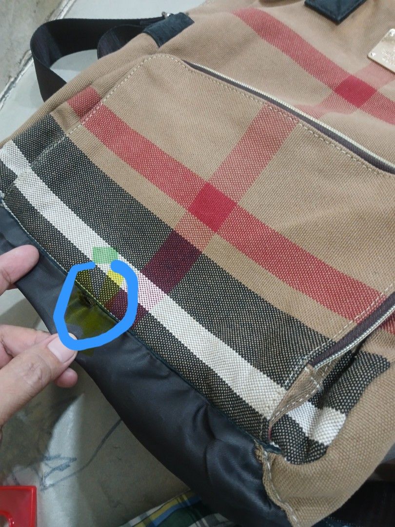 Christian Rozen Backpack (Category: Backpacks) located in Manila. Submitted by deckluttttering (Listing ID 1398469720, Image 2). Description: .