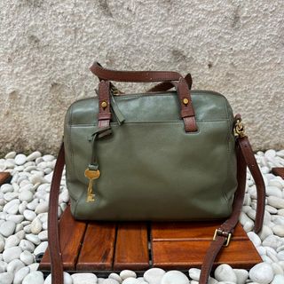 (Kategori: ) berada di . Dikirim oleh comfymids (ID iklan 1398458882, Gambar 1). Deskripsi: .