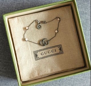 (Category: ) located in . Submitted by luxdesignerbrand (Listing ID 1398389765, Image 1). Description: .