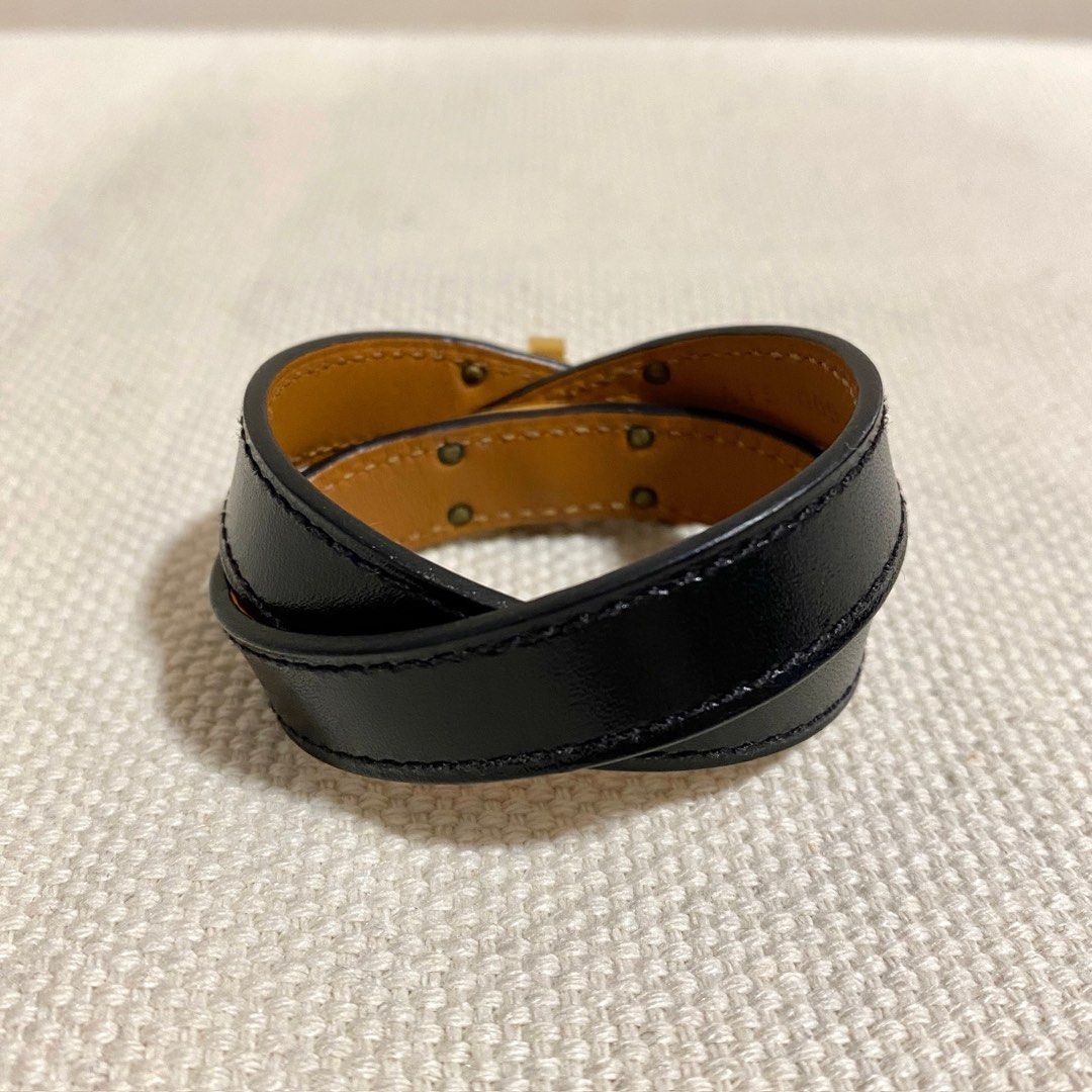 Hermes Kelly Double Tour Bracelet (Category: Luxury Accessories) located in Paranaque City. Submitted by oinkoinkwee (Listing ID 1398429104, Image 2). Description: Guaranteed authentic Preloved 8.5/10 condition Stamp A Comes with dustbag and box Meet ups in Makati or Alabang .