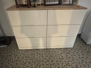 (Category: ) located in . Submitted by cartine (Listing ID 1398403765, Image 1). Description: .