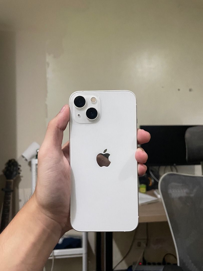 Iphone 13 256 GB 85% battery life (Category: iPhone 13 Series) located in Bacoor. Submitted by pastforward.ph (Listing ID 1398443186, Image 2). Description: Iphone 13 256 GB 85% battery life meetups: alabang,molino 3, taft (every monday only) if thru lbc can do thru bpi/gcash/seabank nego for sure buyers unit only, no chargers, will try to find replacement box for buyers: contact me here or thru 09695360080.
