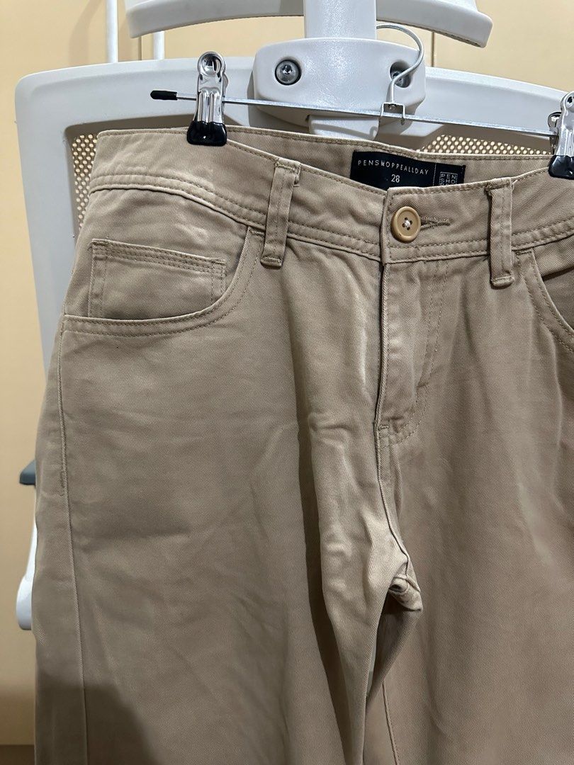 Jeans for Men - Slim Fit (Category: Jeans) located in Manila. Submitted by djcdeclutters (Listing ID 1398466986, Image 3). Description: Used but not abused.