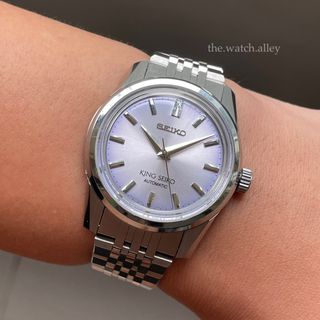 (Category: ) located in . Submitted by TheWatchAlley (Listing ID 1398478944, Image 1). Description: .