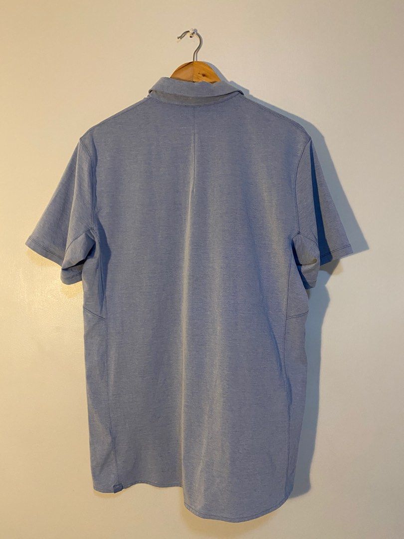 Lululemon Commission Short Sleeve Shirt (Category: Tshirts & Polo Shirts ) located in Batangas. Submitted by cakzero (Listing ID 1398409410, Image 3). Description: Lululemon Commission Short Sleeve Shirt Dimes: 22x28/29 Light blue color (baby blue) Four-Way Stretch, Oxford Fabric Four-way stretch Sweat-wicking Quick-drying Wrinkle-free straight out of the dryer Body: 55% Cotton, 45% Elastomultiester.