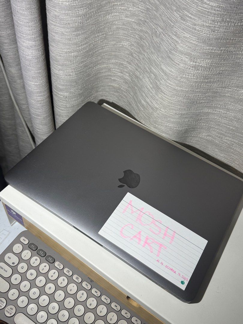 MACBOOK PRO 2020 (Category: Laptops & Notebooks) located in Manila. Submitted by moshcart (Listing ID 1392625246, Image 2). Description: ‼️ READ STRICTLY BEFORE INQUIRING. (Updated as of October 15 2025) Macbook Pro 2020 Touchbar 13 inch 16gB, 512 Gb Comes with FREE (1) transparent case & (1) original charger UK KEYBOARD ₱18,000 LP for Sure Buyers. NO TO LOW BALLING ‼️ Low Ballers will be blocked. ‼️ READ EVERYTHING. FOR TRANSPARENCY PURPOSES. - 