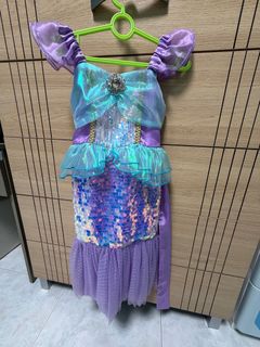 (Category: ) located in . Submitted by bella_giftz (Listing ID 1398437526, Image 1). Description: .