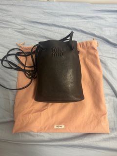（分類：）位於 。 由 blky232 提交（商品編號 1398365894，圖片 1）。簡介： 。