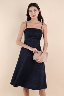(Category: ) located in . Submitted by fashiii0n (Listing ID 1398511316, Image 1). Description: .