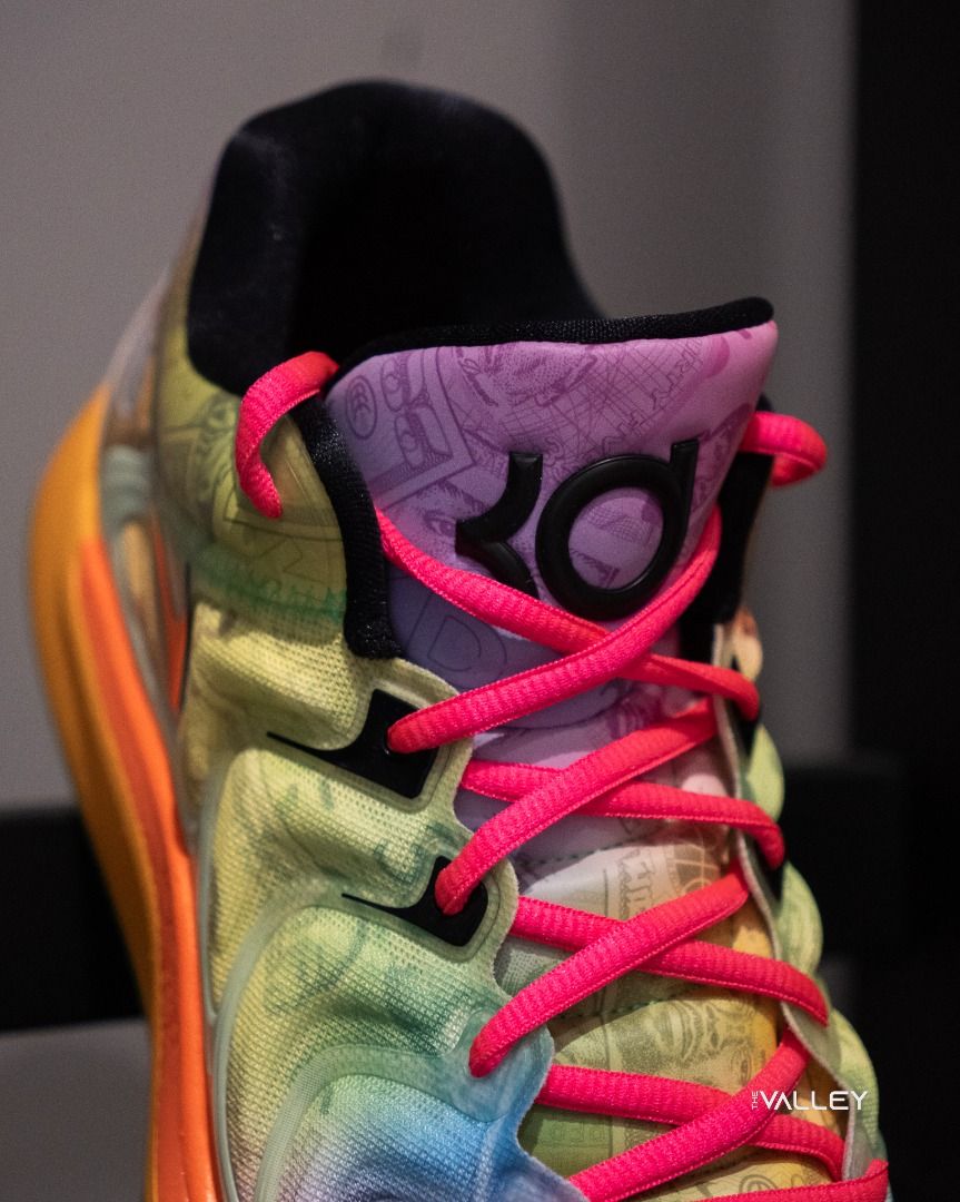 Nike KD 17 Easy Money All-Star (Category: Sneakers) located in Pasig City. Submitted by thevalleyph (Listing ID 1398369098, Image 3). Description: For inquiries, feel free to contact us through the following: Mobile: 09156917195 / 09524811191 Website: www.thevalley-store.ph Stay connected with us on social media: Facebook: The Valley Store PH Instagram: @thevalleystore_ph You can also visit us at our physical store: Ayala Malls the 30th, UGF Mera