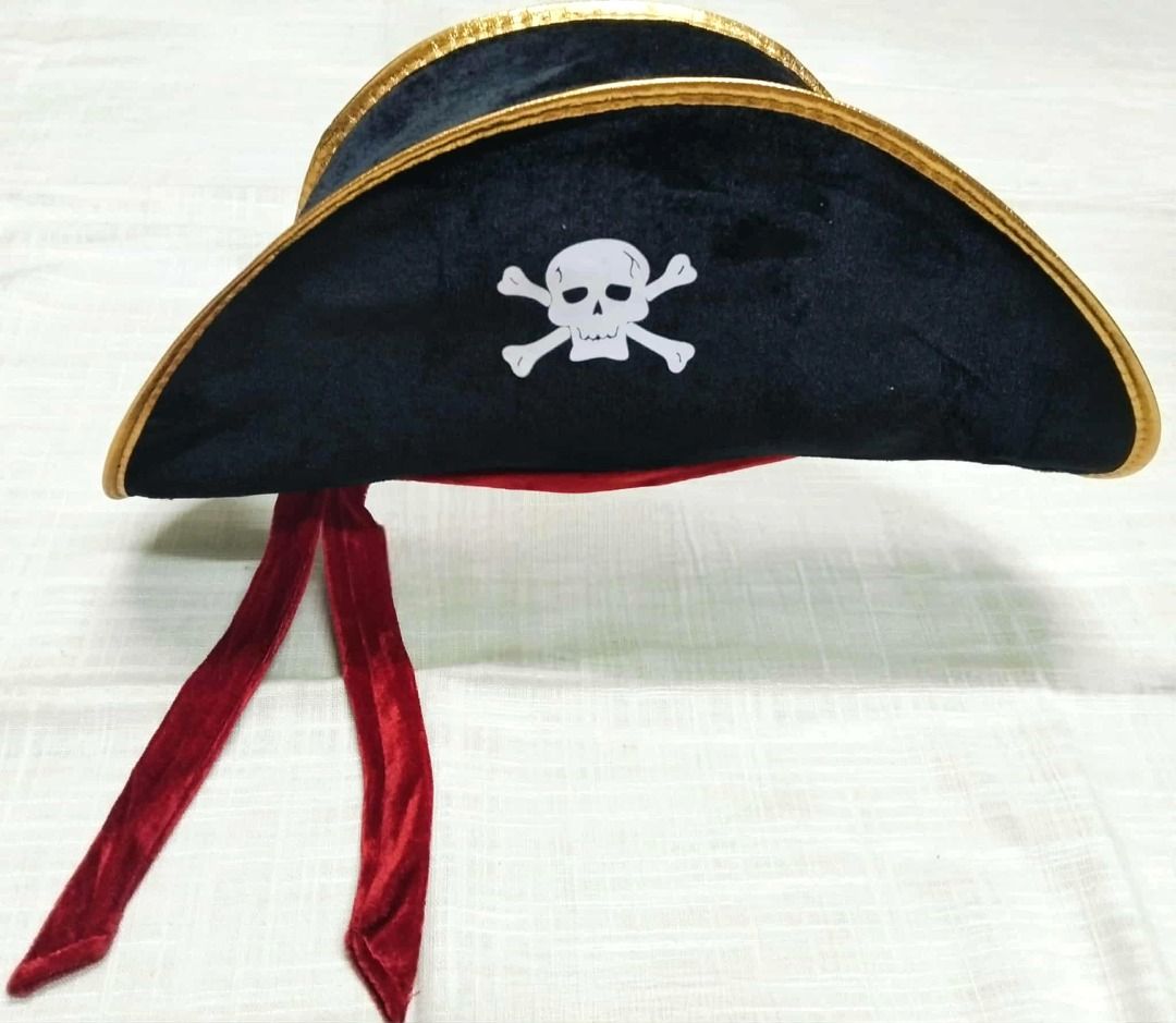 Pirate Hat Party Hat Halloween Hat (Category: Caps & Hats) located in Taguig. Submitted by Bloomscorner1 (Listing ID 1398495303, Image 3). Description: Great for parties and performances!.