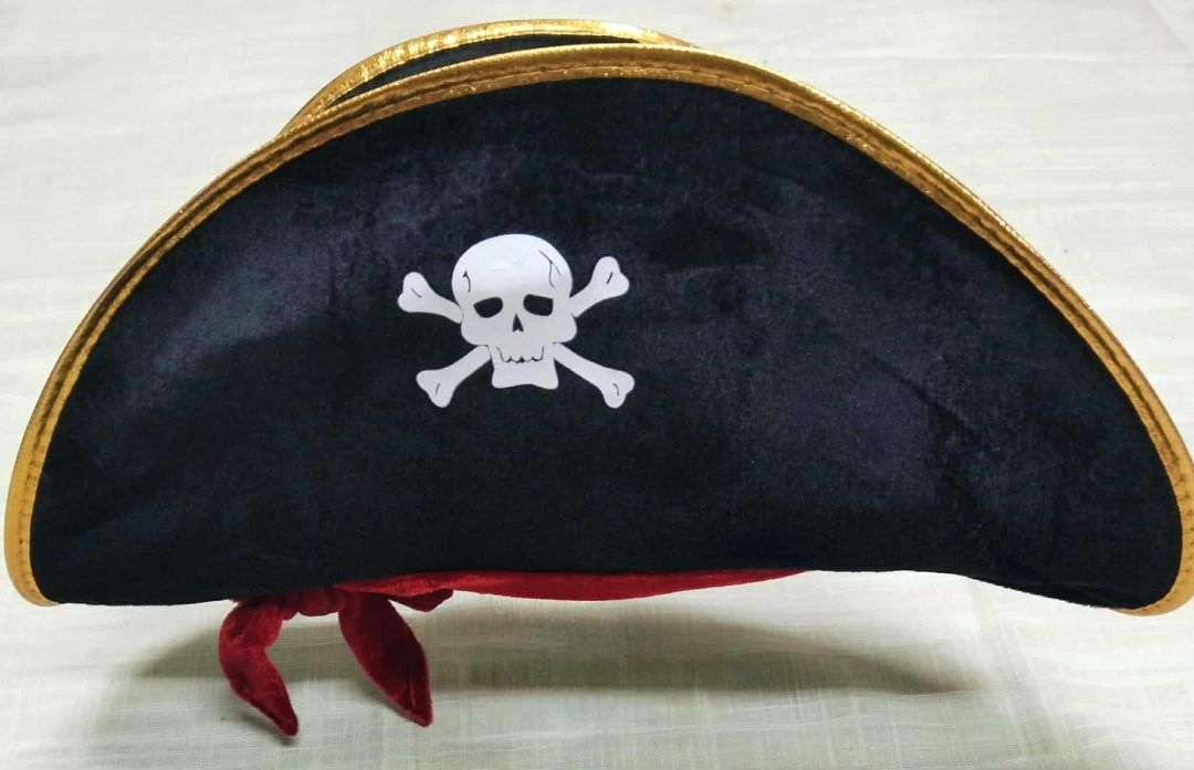 Pirate Hat Party Hat Halloween Hat (Category: Caps & Hats) located in Taguig. Submitted by Bloomscorner1 (Listing ID 1398495303, Image 1). Description: Great for parties and performances!.