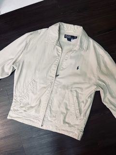 (Category: ) located in . Submitted by adikwon.thrift (Listing ID 1398509009, Image 1). Description: .