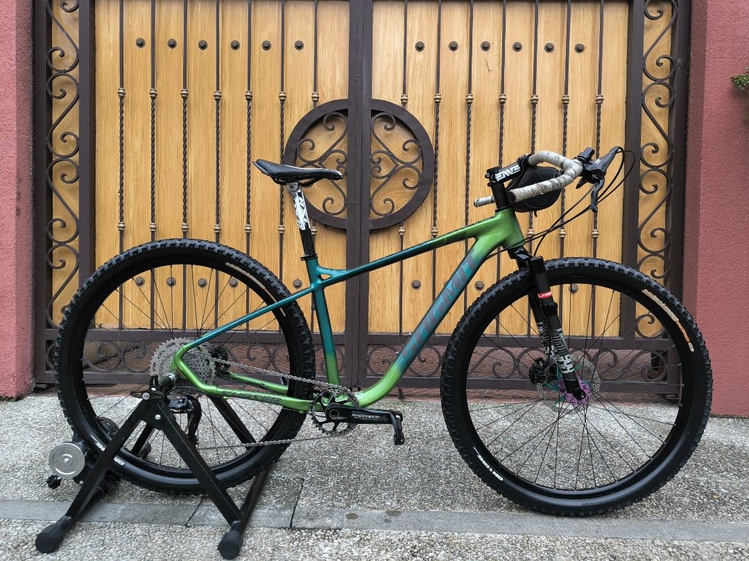 Sagmit Chaser 29/Medium (Monster Cross Set Up) (Category: Bicycles) located in Quezon City. Submitted by negrosyante (Listing ID 1398347625, Image 1). Description: 16K NEGOTIABLE 💚 MONSTER CROSS SET UP FREEBIES: BIKE TRAINER (IF SALE 1,500) FRONT BAG SARIWANG SARIWA/ NO HIDDEN ISSUES LOCATION: QC EAST AVE SAGMIT CHASER 29ER/M LEGIT EL FAMA TUBULAR RIGID FORK (CARBON FIBER) RACEWORK XT HYDRAULIC BRAKESET W/ COOLING FINS ELITE LTWOO A7 SHIFTER & R