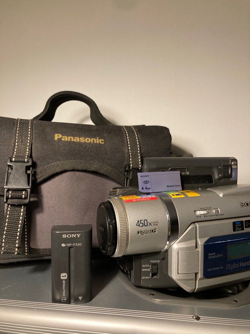 Sony DCR-TRV520E PAL Digital Handycam (Category: Video Cameras) located in Muntinlupa City. Submitted by cobraonetwelve (Listing ID 1398493150, Image 1). Description: Sony TRV-520E Digital8 PAL Fully Functioning Handycam Classic Digital8 Camcorder Capable of Hi8 & Video8 Playback✅ Condition 7/10 (Minor Scratches)‼️ INCLUSIONS: Panasonic Camera Bag✅ Orig Sony NP-F550✅ 4mb Memory Stick✅ RCA to 3.5mm Cable✅ 37mm Lens Protector✅ FUNCTIONALITY: All fu