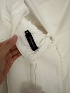 (Category: ) located in . Submitted by PRELOVED (Listing ID 1398443121, Image 1). Description: .