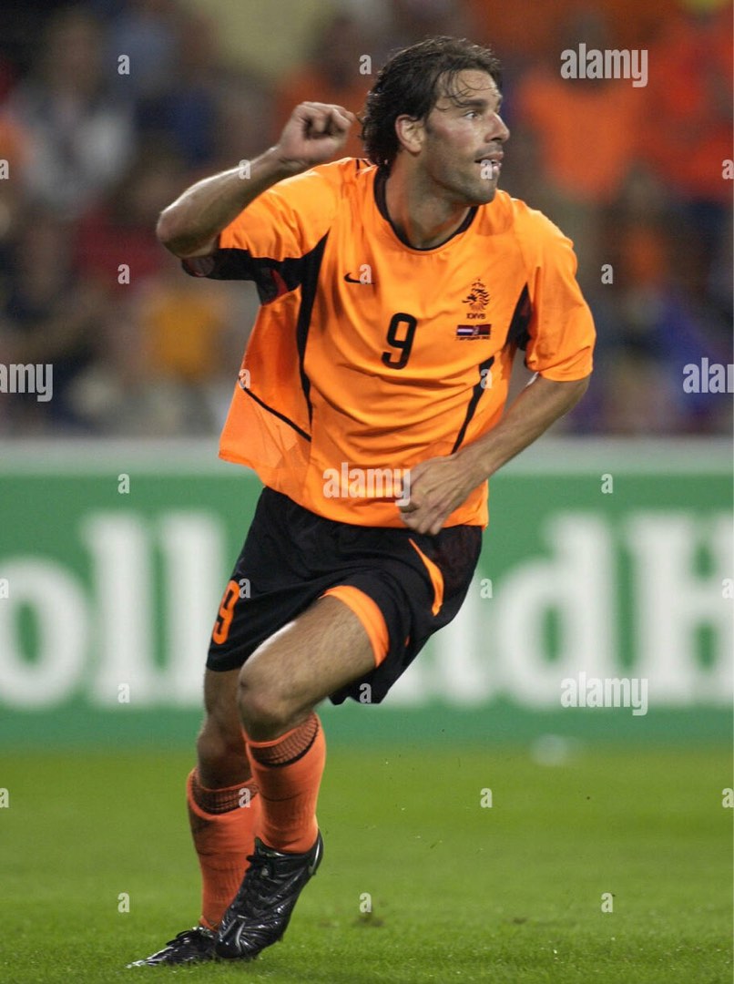 Nistelrooy #9 Netherlands Home 2002 Short Sleeve SS Timnas Belanda  Holland Nike Official Merchandise Resmi Original Authentic Jersey Classic 