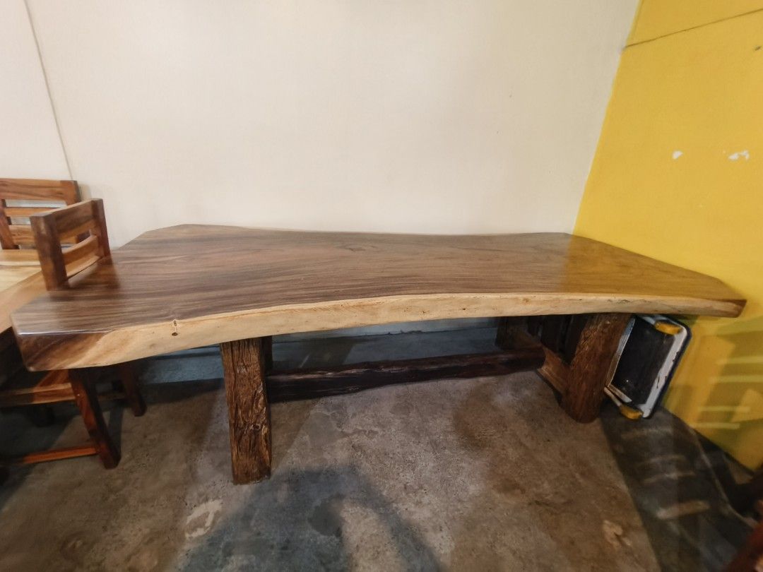 10ft acasia molave (Category: Tables & Sets) located in Quezon City. Submitted by thintina (Listing ID 1398669786, Image 2). Description: rush sale.