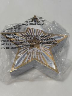 （分類：）位於 。 由 yvoct 提交（商品編號 1398611898，圖片 1）。簡介： 。
